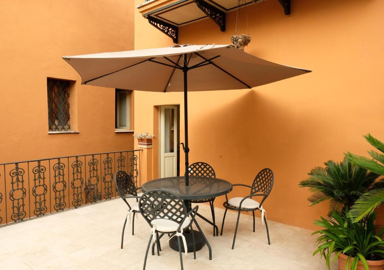 サン・セヴェリーノ・マルケ Il Cortile Segreto Bed & Breakfast エクステリア 写真